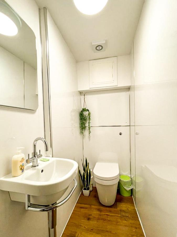 Desirable 2 Bed Apt Near Edinburgh Castle Eksteriør billede